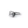 Anillo de cóctel con cruz de mariposa