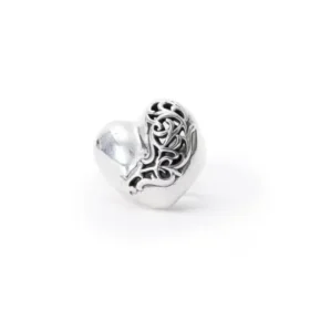 Anillo de corazones