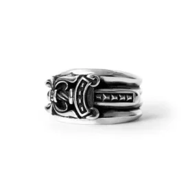 Anillo de daga de Chrome Hearts