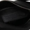 Bolso Chicken Nugget de Chrome Hearts con adorno de daga