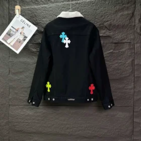 Chaqueta de mezclilla Chrome Hearts con cuello blanco y Cross Patches