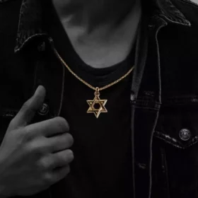 Colgante Star of David en oro de 22 quilates