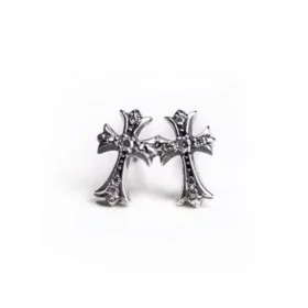 Pendientes de botón con CH Cross y diamantes en pavé Pendientes de botón con CH Cross y diamantes en pavé