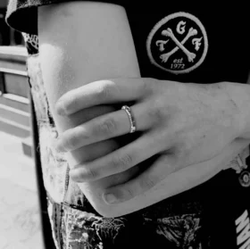 Spacer Ring de 3 mm «B Tch» de los Rolling Stones