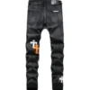 Vaqueros con el logotipo de la cruz de Chrome Hearts