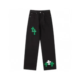 Vaqueros de mezclilla con parches de Chrome Hearts en verde y blanco